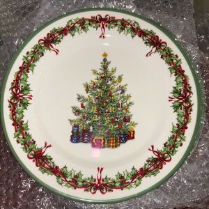 Christopher Radko “Traditions” Holiday Celebrations Plates (Set of 4)